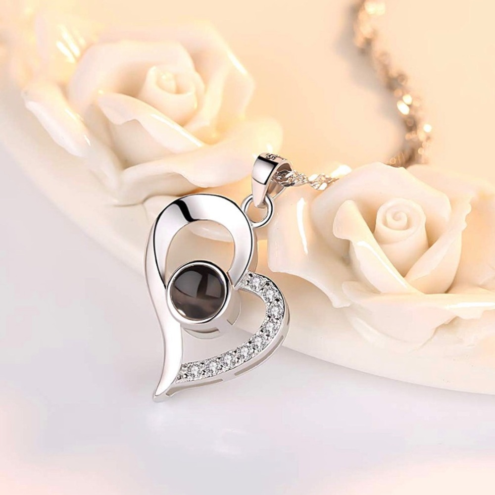 Projection Necklace I Love You-100 Languages